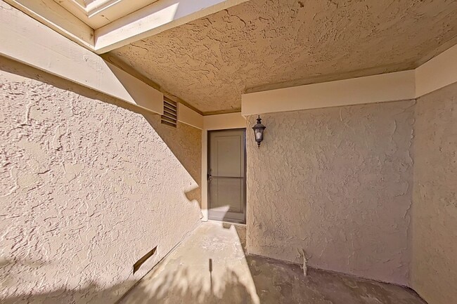 Photo - 2 Bedroom, 1.5 Bathroom Townhouse in San Clemente