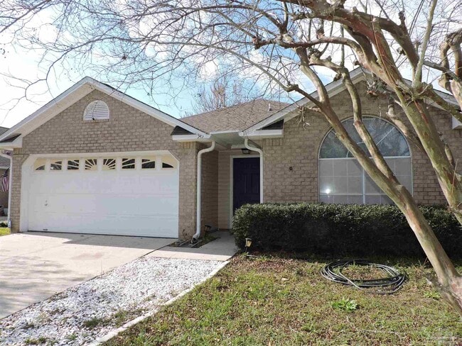 Building Photo - 345 Mirabelle Dr