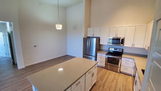 Photo - 17297 Wilde Ave Unit 305