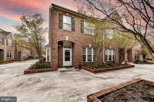Photo - 6109 Madison Crest Ct Townhome