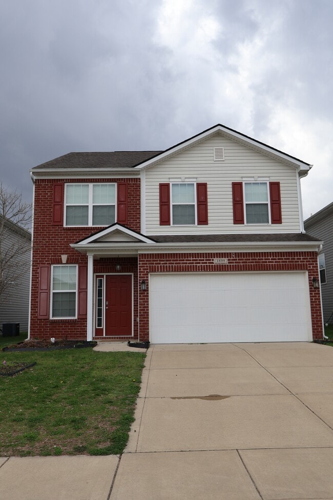 Photo - 1899 Lakecrest Dr