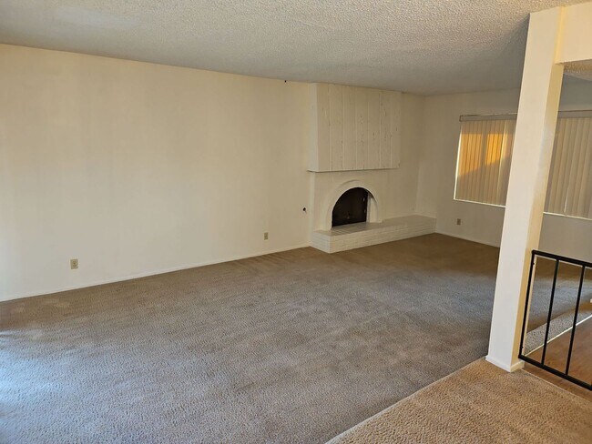 Photo - Spacious 4-Bedroom Home with Large Backyard & Covered Patio!