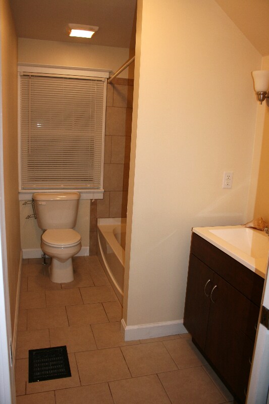 Photo - 2949 Kling Ave Apartment Unit 3