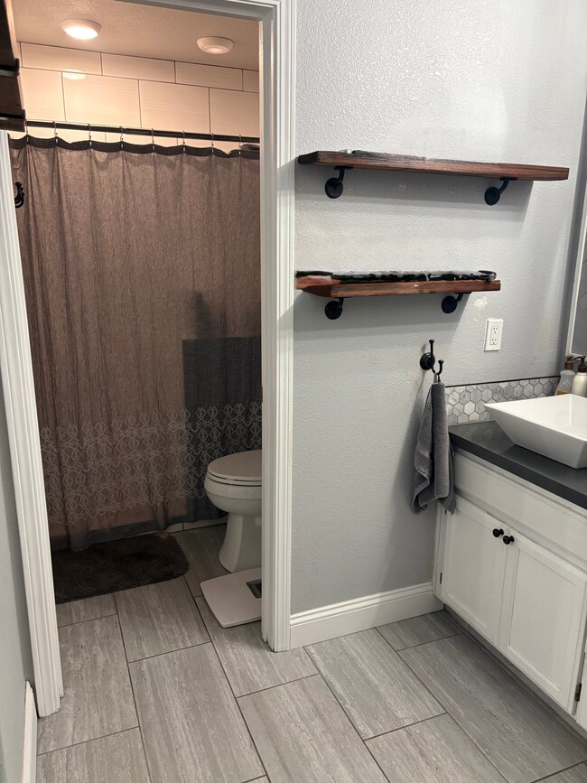 Photo - 2172 Rachel Dr