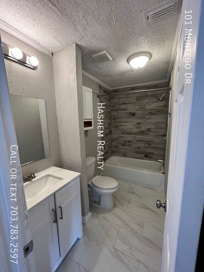 Photo - Beautiful & Spacious Duplex 3 Bedrooms 2 B...