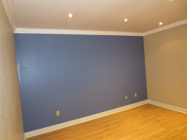 Photo - 7950 N Stadium Dr Unit 244