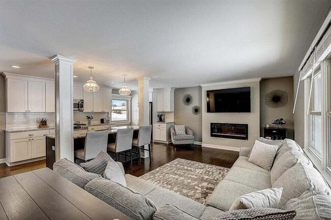 Photo - 21810 Locksley Ln