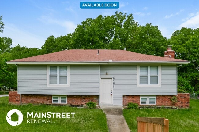Photo - 6808 NW Victor Dr House