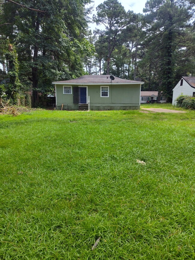 Photo - 750 Woodbury Rd House