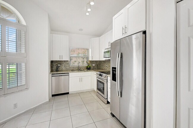 Photo - 6340 Long Key Ln