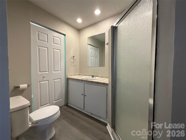 Photo - 94 Wilkinson Ct SE