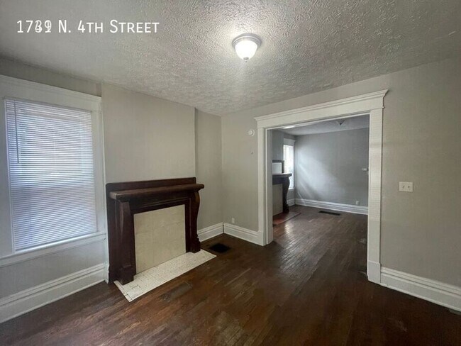 Photo - 1741 N 4th St