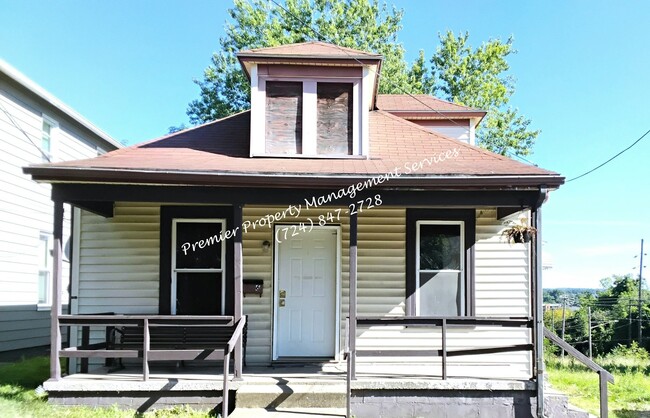 Building Photo - 6 W Sharp St Rental