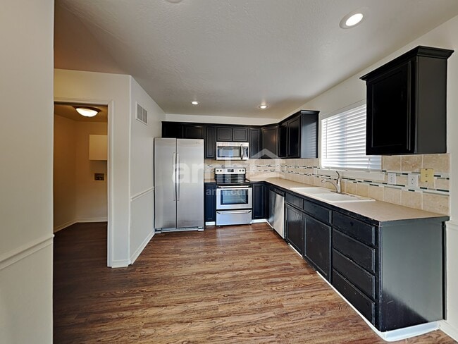 Photo - 2513 E Cinnamon Ln