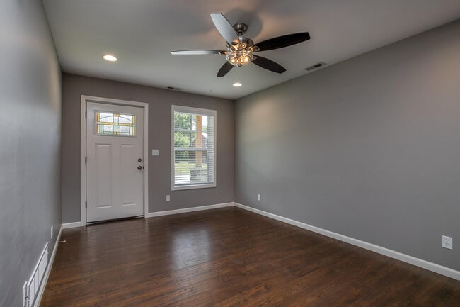 Photo - 603 Hunt Ave