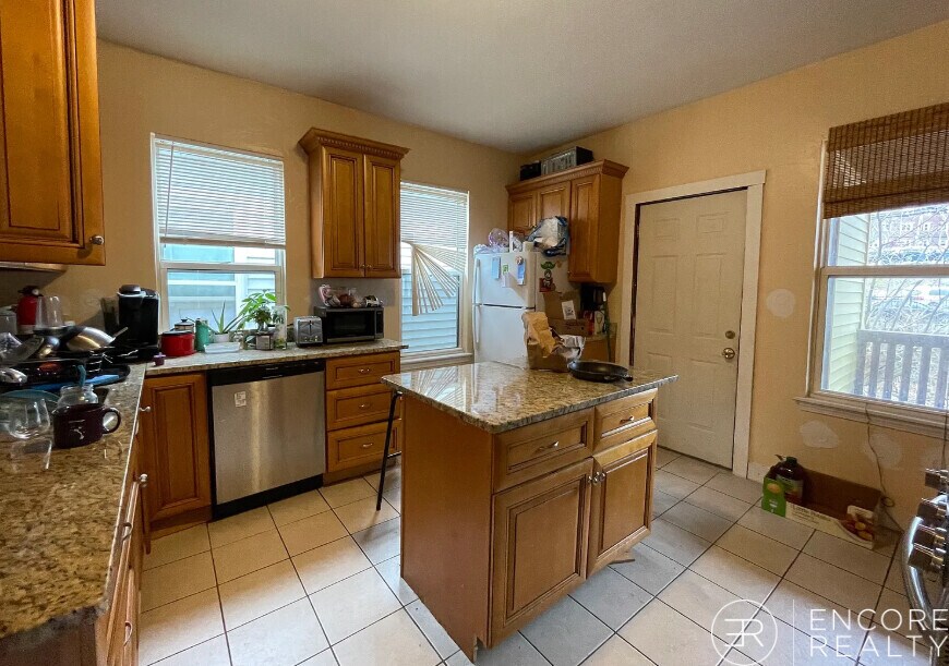 Photo - 8 Eldora St Unit 3