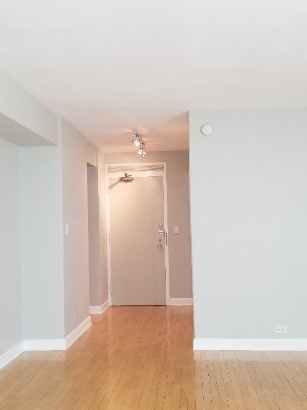Photo - 3600 N Lake Shore Dr Unit 309