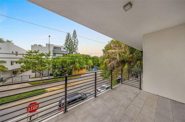 Photo - 3265 Bird Ave Unit 202