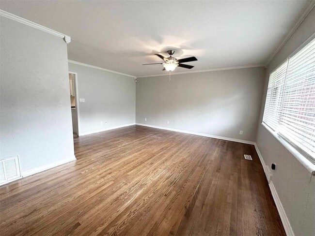 Photo - 4307 N Indiana Ave