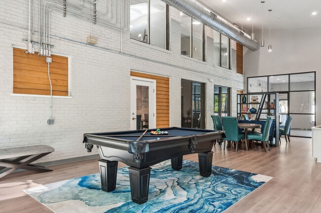 Clubhouse - Stoney Trace