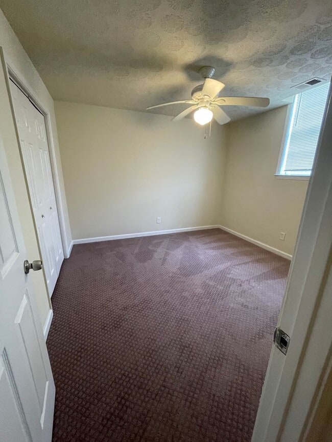 Photo - 5913-5913 Peco Ln Unit 5913 Peco