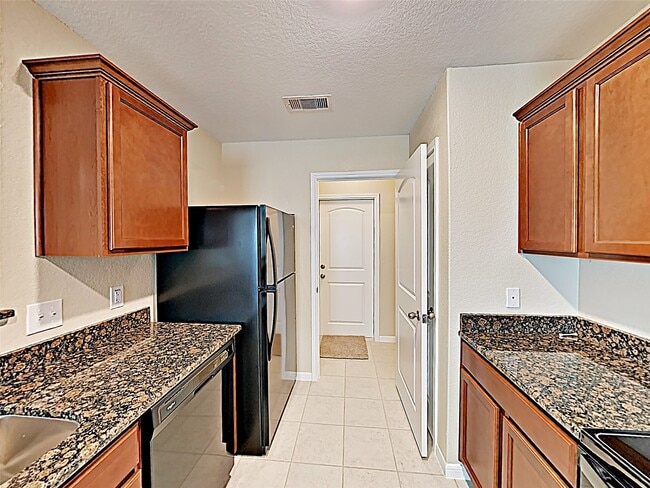 Photo - 725 Totem Trail Dr