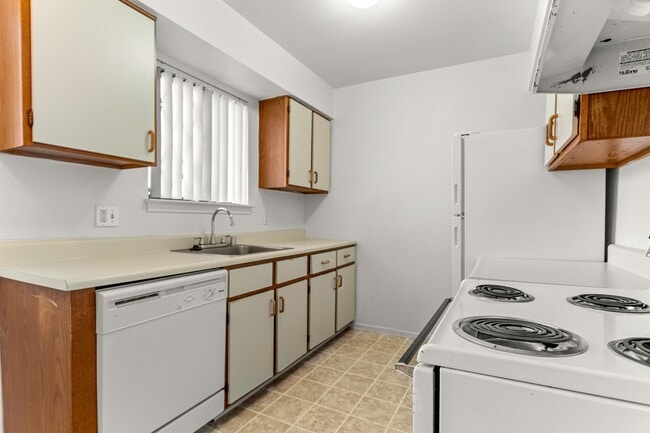 Photo - 3716 Heritage Pkwy