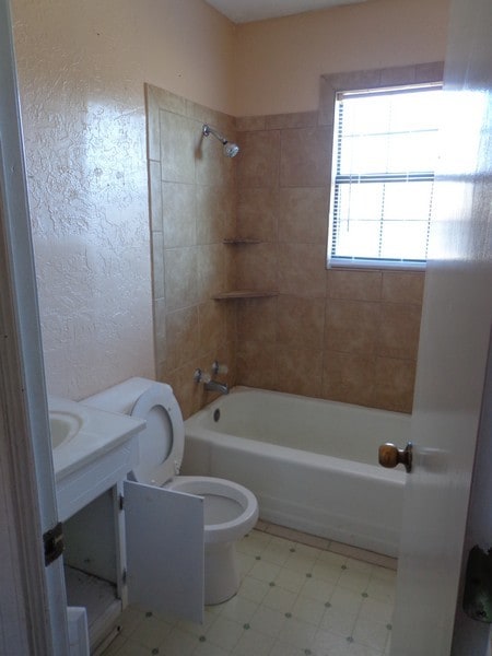 Photo - 2213 NW 28th St