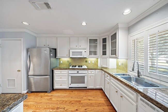 Photo - 3115 Glen Haven Blvd