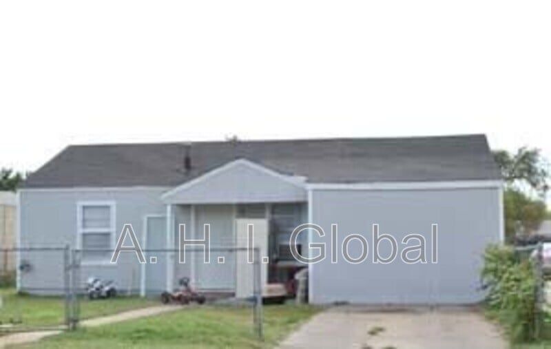 Photo - 1215 N Highland St