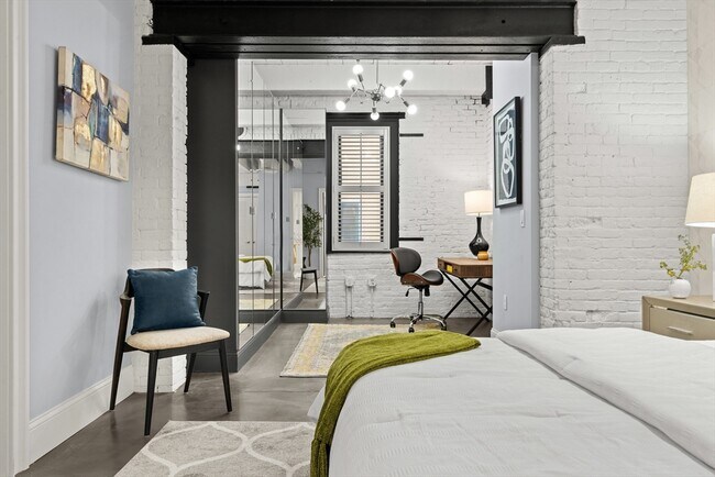 Photo - 90 Wareham St