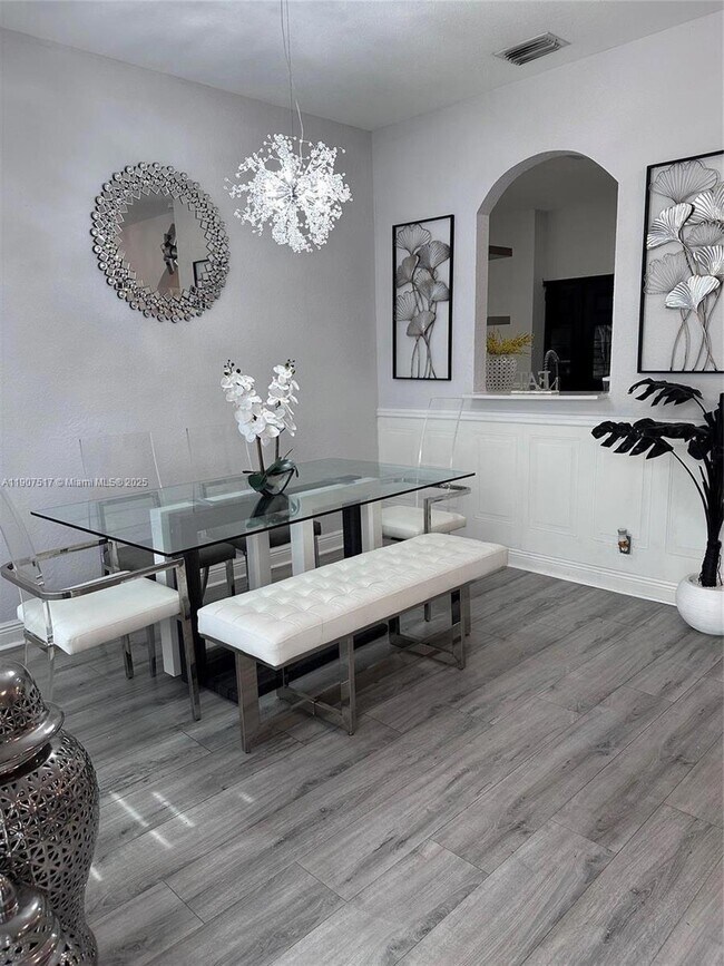 Photo - 10577 NW 56th Pl