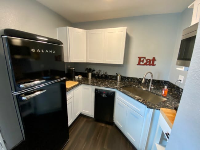 Photo - 187 Glenwood Dr Unidad B