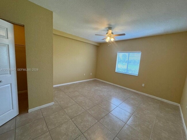 Photo - 1133 Golden Lakes Blvd Unit 812