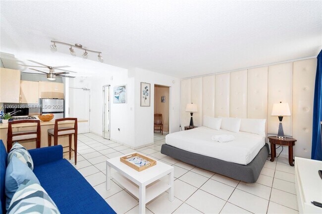 710 Washington Ave Unit 414