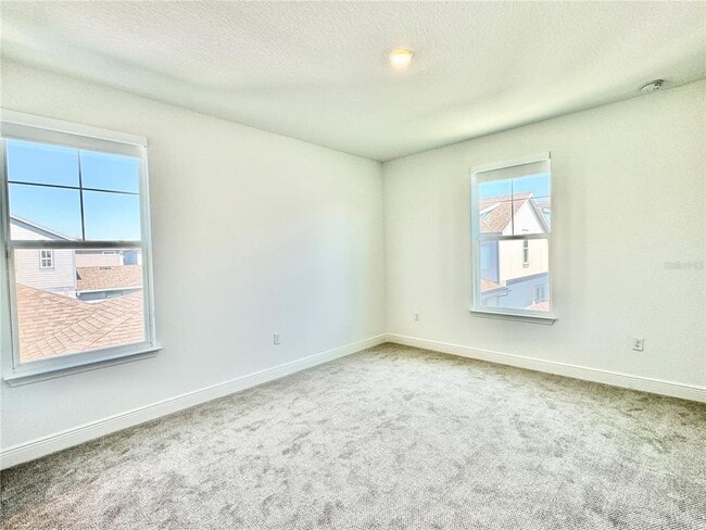 Photo - 9629 Saramago Aly