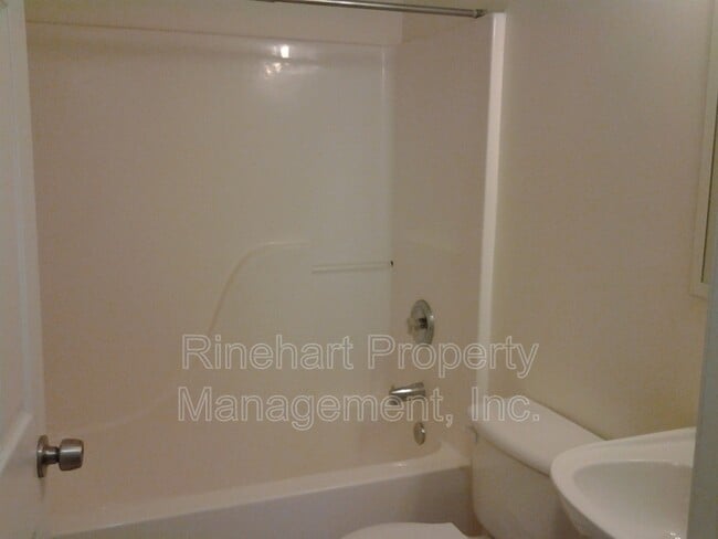 Photo - 1201 Russell St