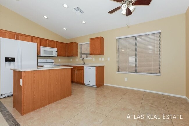 Photo - 206 W Brangus Way