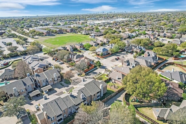 Photo - 1700 Amelia Ct Unit 312