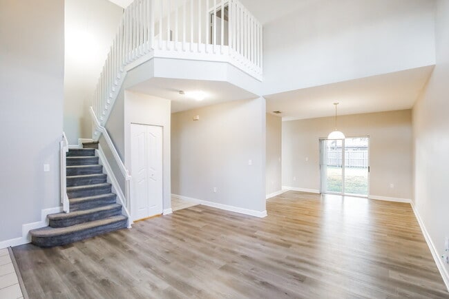 Photo - 1260 NE 42nd Ave