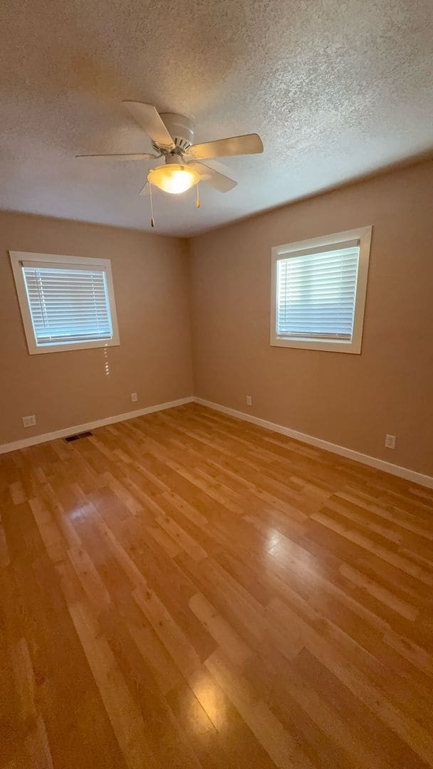 Photo - Townhome 855/sf 2 Bedroom 1 Bath with Garage