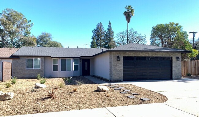 Building Photo - 5605 Clark Ave Rental