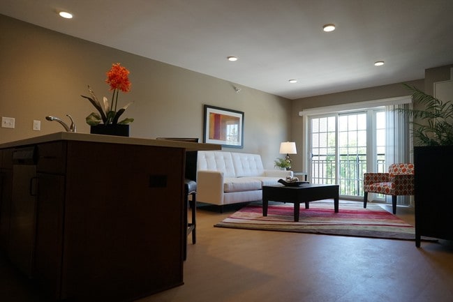Pasadena Apartments