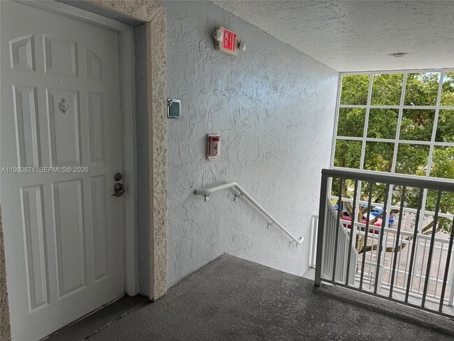 Photo - 8560 SW 212th St Unit 306