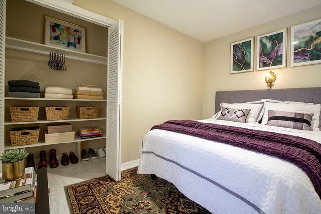 Photo - 6034 Chesterbrook Rd