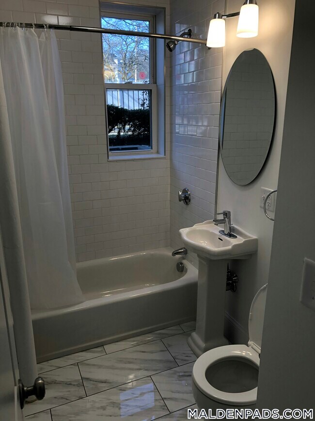 Photo - 475 Highland Ave Unidad 6