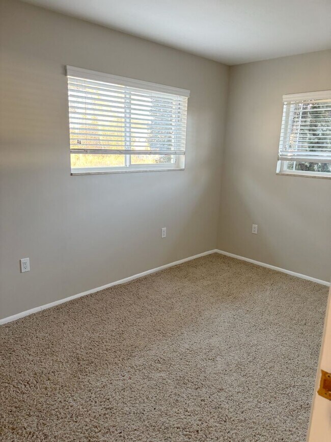 Photo - Spacious 6 Bed / 3 Bath Home in Rigby!