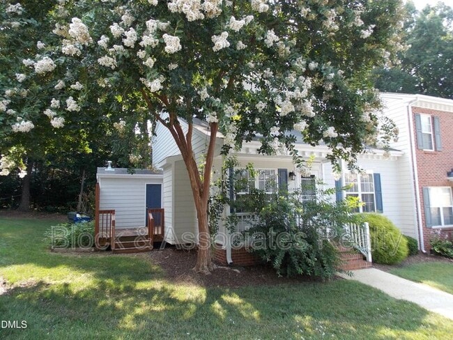 Building Photo - 2701 Sterling Park Dr