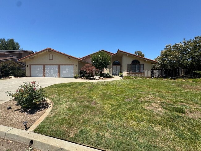 Building Photo - 6255 Hidden Meadow Ct