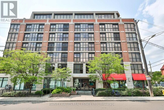 Photo - 308 Palmerston Ave Unit Ph14